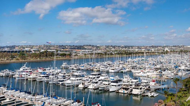 Hilton San Diego Airport/Harbor Island Room