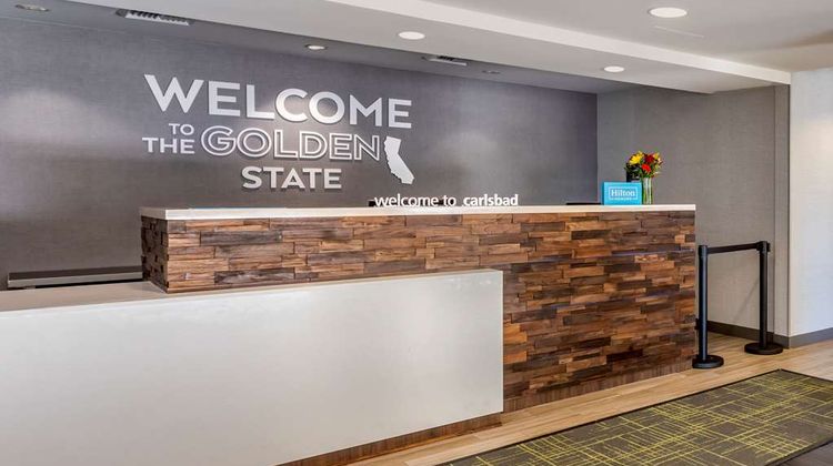 Hampton Inn Carlsbad Lobby