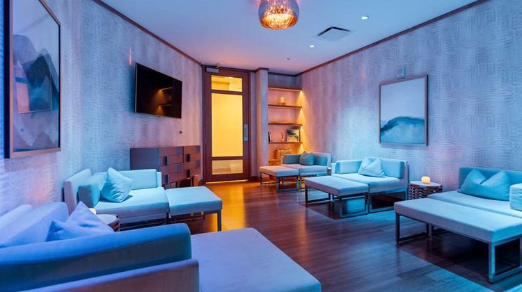 Hilton San Diego Bayfront Spa