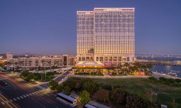 Hilton San Diego Bayfront