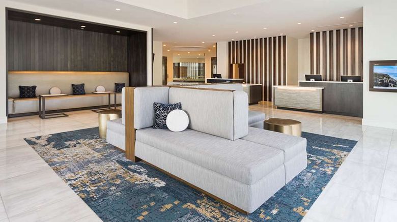 <b>Doubletree by Hilton San Diego-Del Mar Lobby</b>. Images powered by <a href="https://iceportal.shijigroup.com/" title="IcePortal" target="_blank">IcePortal</a>.