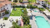 Hilton Garden Inn Carlsbad Beach Exterior