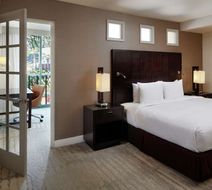 DoubleTree by Hilton Hotel San Diego Room