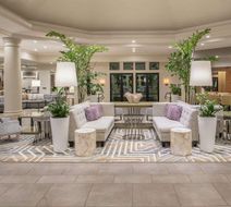 Hilton San Diego/Del Mar Lobby