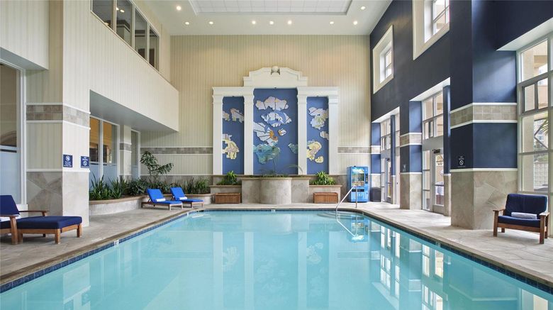 <b>Embassy Suites San Diego Bay Downtown Pool</b>. Images powered by <a href="https://iceportal.shijigroup.com/" title="IcePortal" target="_blank">IcePortal</a>.