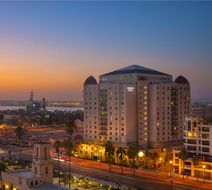 Embassy Suites San Diego Bay Downtown Exterior