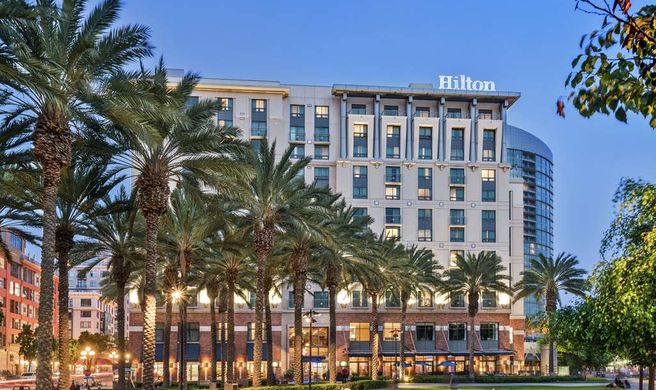 Hilton San Diego Gaslamp Quarter Exterior