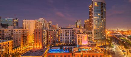 Hilton San Diego Gaslamp Quarter Exterior
