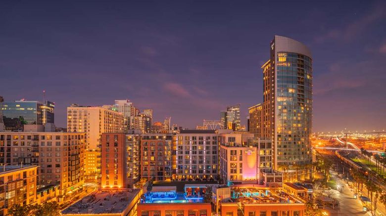 <b>Hilton San Diego Gaslamp Quarter Exterior</b>. Images powered by <a href="https://iceportal.shijigroup.com/" title="IcePortal" target="_blank">IcePortal</a>.