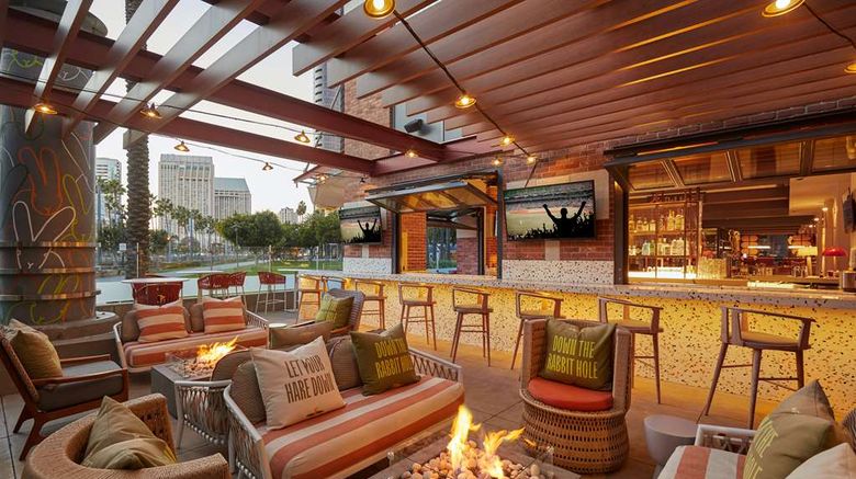 <b>Hilton San Diego Gaslamp Quarter Restaurant</b>. Images powered by <a href="https://iceportal.shijigroup.com/" title="IcePortal" target="_blank">IcePortal</a>.