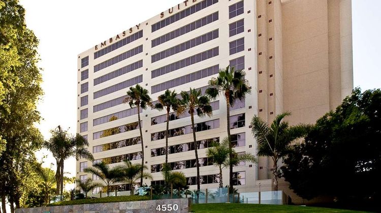 Embassy Suites Hotel SD-La Jolla Exterior