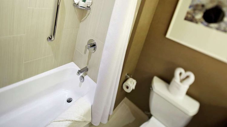 Hilton San Diego Mission Valley Room
