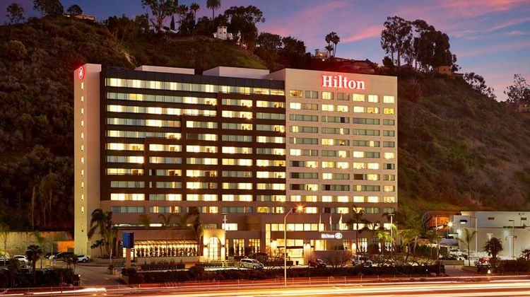 Hilton San Diego Mission Valley Exterior
