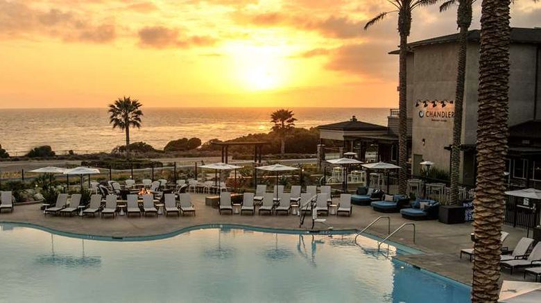 <b>Cape Rey Carlsbad Beach, a Hilton Resort Pool</b>. Images powered by <a href="https://iceportal.shijigroup.com/" title="IcePortal" target="_blank">IcePortal</a>.