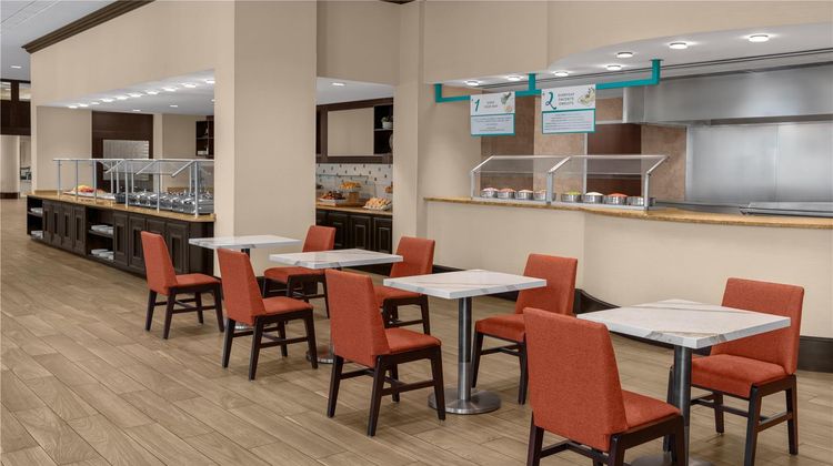 Embassy Suites Riverwalk-Downtown Restaurant