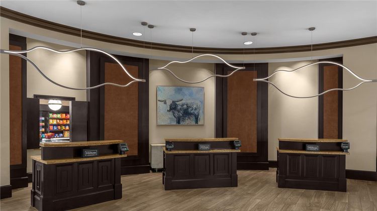Embassy Suites Riverwalk-Downtown Lobby