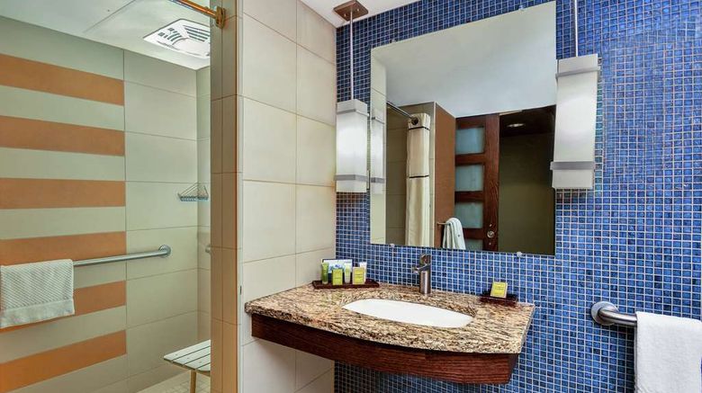 <b>Hilton Palacio del Rio Room</b>. Images powered by <a href="https://iceportal.shijigroup.com/" title="IcePortal" target="_blank">IcePortal</a>.