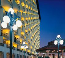 Hilton Palacio del Rio Exterior