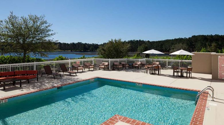 <b>Hilton Garden Inn Savannah Airport Pool</b>. Images powered by <a href="https://iceportal.shijigroup.com/" title="IcePortal" target="_blank">IcePortal</a>.