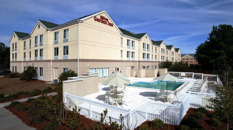 <b>Hilton Garden Inn Savannah Airport Pool</b>. Images powered by <a href="https://iceportal.shijigroup.com/" title="IcePortal" target="_blank">IcePortal</a>.