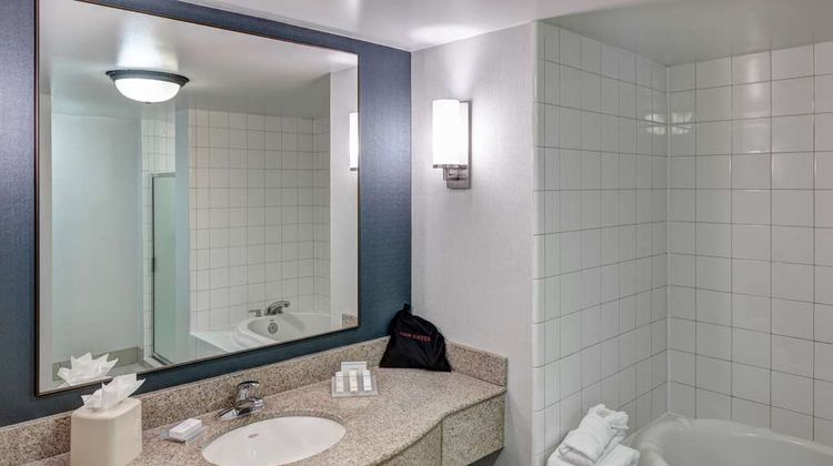 Hilton Garden Inn Savannah Airport Room