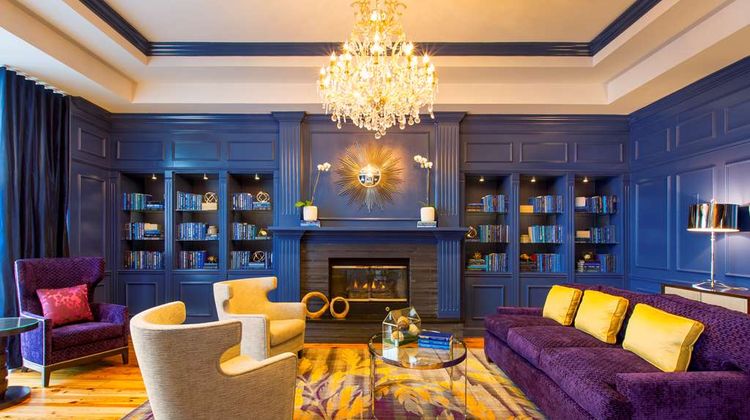 DoubleTree Hotel Historic Savannah Lobby