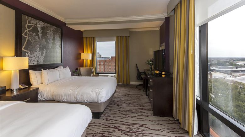 <b>DoubleTree Hotel Historic Savannah Room</b>. Images powered by <a href="https://iceportal.shijigroup.com/" title="IcePortal" target="_blank">IcePortal</a>.