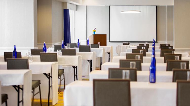 DoubleTree Hotel Historic Savannah Meeting