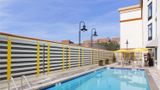 <b>DoubleTree Hotel Historic Savannah Pool</b>. Images powered by <a href="https://iceportal.shijigroup.com/" title="IcePortal" target="_blank">IcePortal</a>.