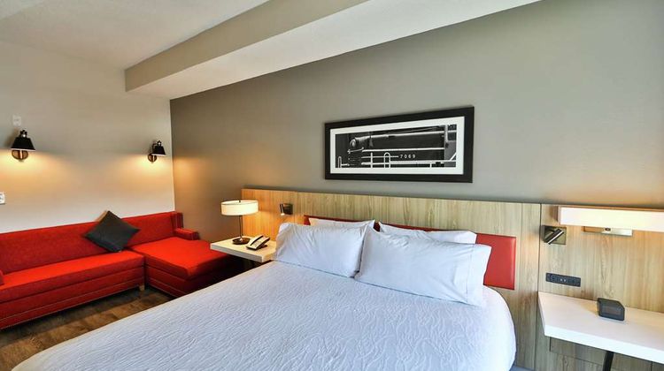 Hilton Garden Inn Savannah Historic Dist Room