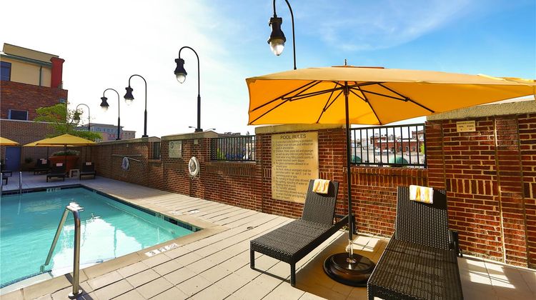 Hilton Garden Inn Savannah Historic Dist Pool