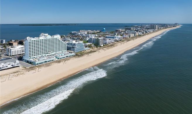 Hilton Suites Ocean City Oceanfront Exterior