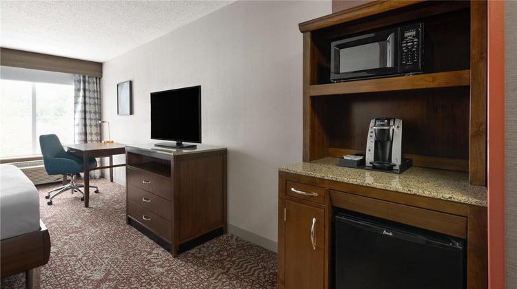 Hilton Garden Inn State College Room