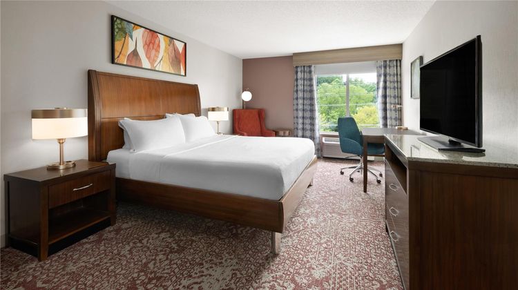 Hilton Garden Inn State College Room