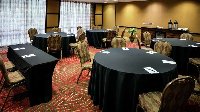 <b>Hilton Stockton Meeting</b>. Images powered by <a href="https://iceportal.shijigroup.com/" title="IcePortal" target="_blank">IcePortal</a>.