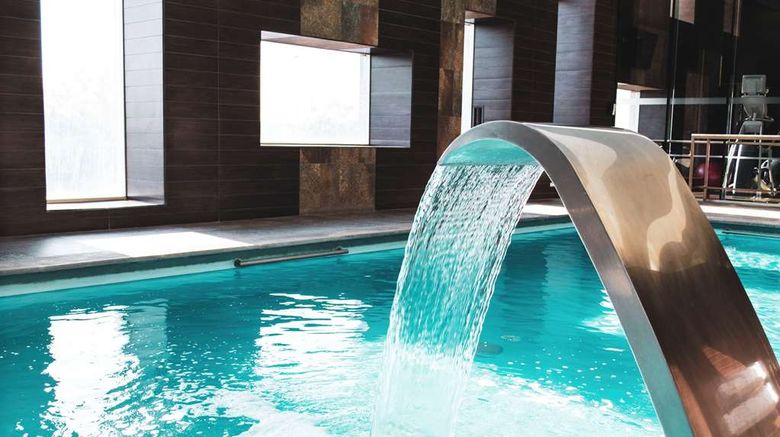 <b>Hilton Garden Inn Santiago Airport Pool</b>. Images powered by <a href="https://iceportal.shijigroup.com/" title="IcePortal" target="_blank">IcePortal</a>.