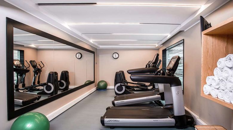 <b>DoubleTree by Hilton Santiago - Vitacura Health</b>. Images powered by <a href="https://iceportal.shijigroup.com/" title="IcePortal" target="_blank">IcePortal</a>.