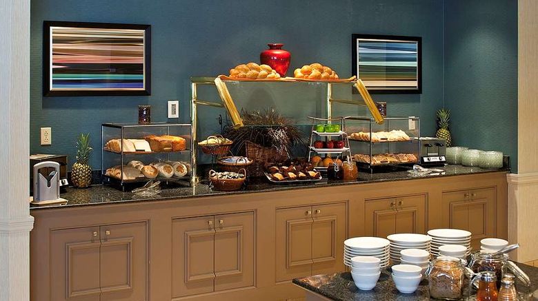 <b>Hilton Scranton & Conference Center Restaurant</b>. Images powered by <a href="https://iceportal.shijigroup.com/" title="IcePortal" target="_blank">IcePortal</a>.