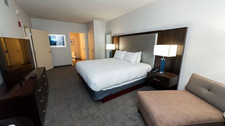 <b>Hilton Scranton & Conference Center Room</b>. Images powered by <a href="https://iceportal.shijigroup.com/" title="IcePortal" target="_blank">IcePortal</a>.