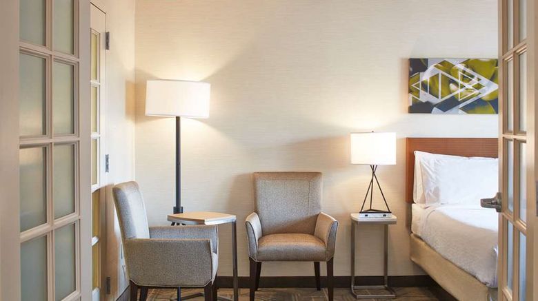 <b>Hilton Garden Inn Scottsdale Old Town Room</b>. Images powered by <a href="https://iceportal.shijigroup.com/" title="IcePortal" target="_blank">IcePortal</a>.