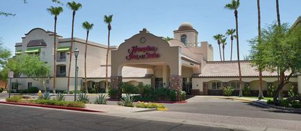 Hampton Inn & Suites Phoenix/Scottsdale Exterior