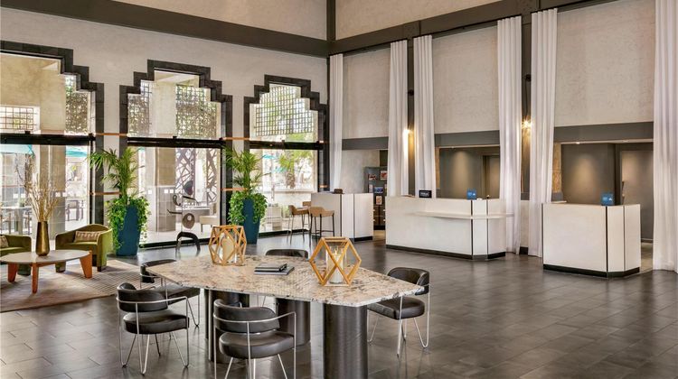 Hilton Scottsdale Resort & Villas Lobby