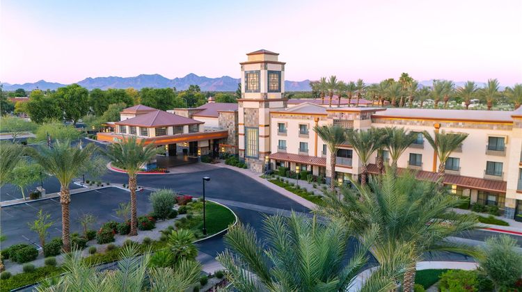 Hilton Scottsdale Resort & Villas Exterior