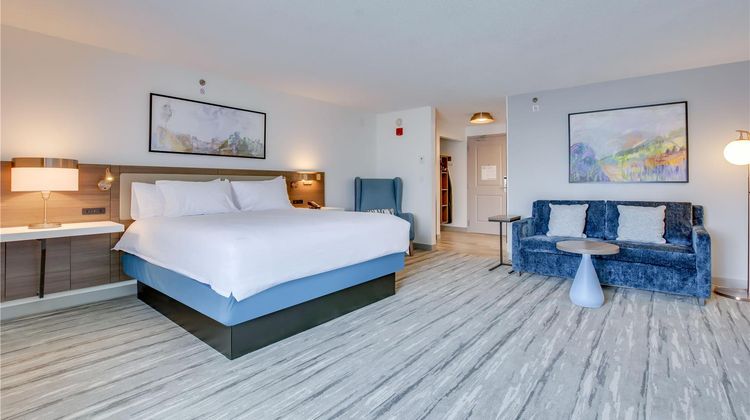 Hilton Garden Inn Louisville Airport Room