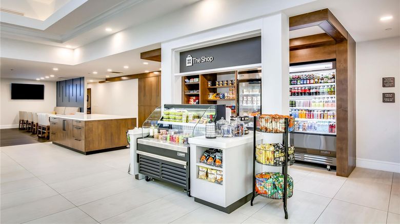 <b>Hilton Garden Inn Louisville Airport Restaurant</b>. Images powered by <a href="https://iceportal.shijigroup.com/" title="IcePortal" target="_blank">IcePortal</a>.