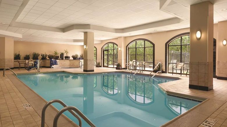 <b>Embassy Suites Louisville East Pool</b>. Images powered by <a href="https://iceportal.shijigroup.com/" title="IcePortal" target="_blank">IcePortal</a>.