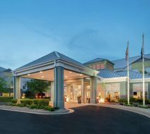 Hilton Garden Inn Louisville East Exterior