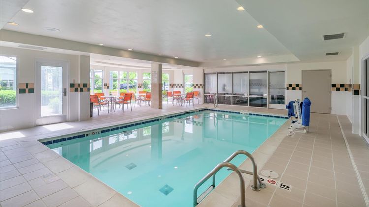 Hilton Garden Inn Louisville East Pool