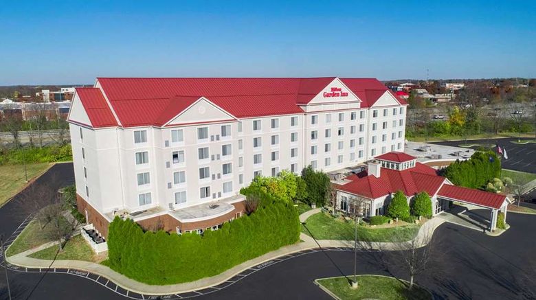 <b>Hilton Garden Inn Louisville/Northeast Exterior</b>. Images powered by <a href="https://iceportal.shijigroup.com/" title="IcePortal" target="_blank">IcePortal</a>.