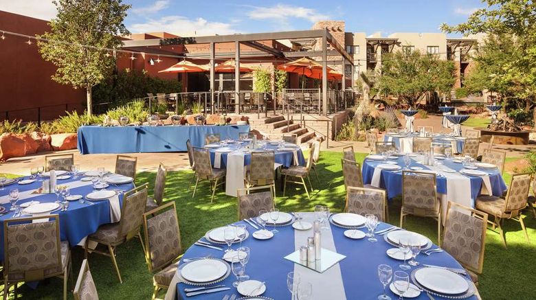 <b>Hilton Sedona Resort at Bell Rock Meeting</b>. Images powered by <a href="https://iceportal.shijigroup.com/" title="IcePortal" target="_blank">IcePortal</a>.